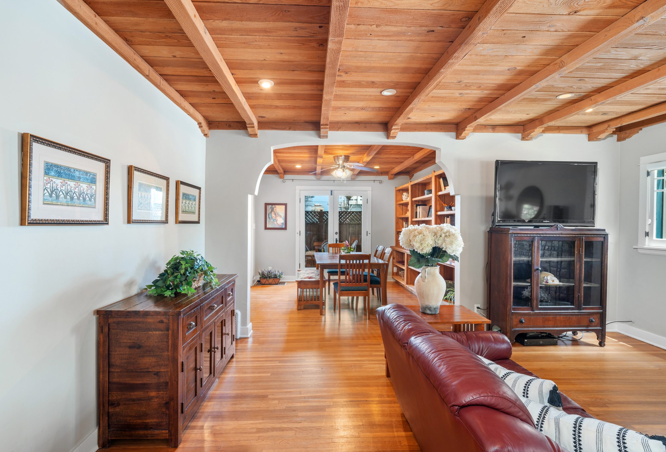 11 Grace Terrace - Living Room